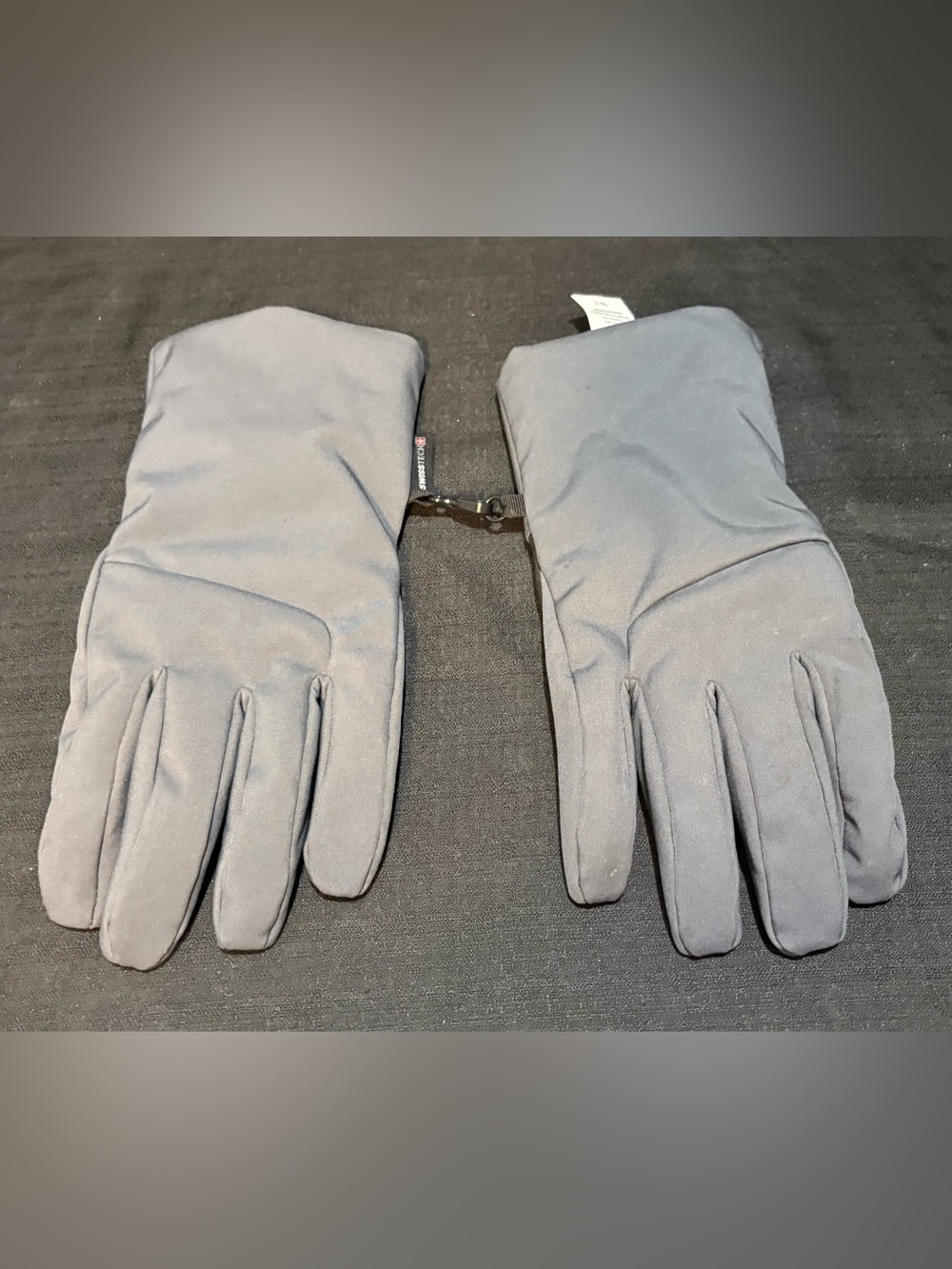 Swiss Tech Performance Gear Men's Softshell Gloves in Size L-XL Excellent Shape!